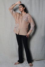 Load image into Gallery viewer, Beige leaf shirt