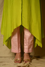 Load image into Gallery viewer, meher