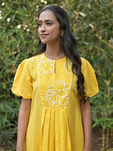 Load image into Gallery viewer, Iris dress