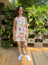 Load image into Gallery viewer, Susan Coord