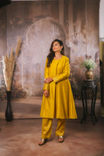Load image into Gallery viewer, Kesariya kurta