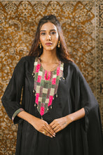 Load image into Gallery viewer, Nazar kaftaan