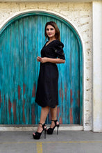 Load image into Gallery viewer, Black Knee Length Dress
