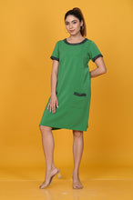 Load image into Gallery viewer, Green shift dress
